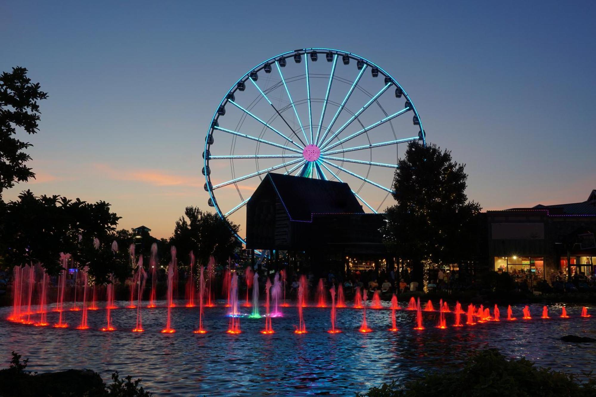 The Tiny Barn, 1089 Free Tickets Each Paid Day, Dollywood And More Sevierville Bagian luar foto